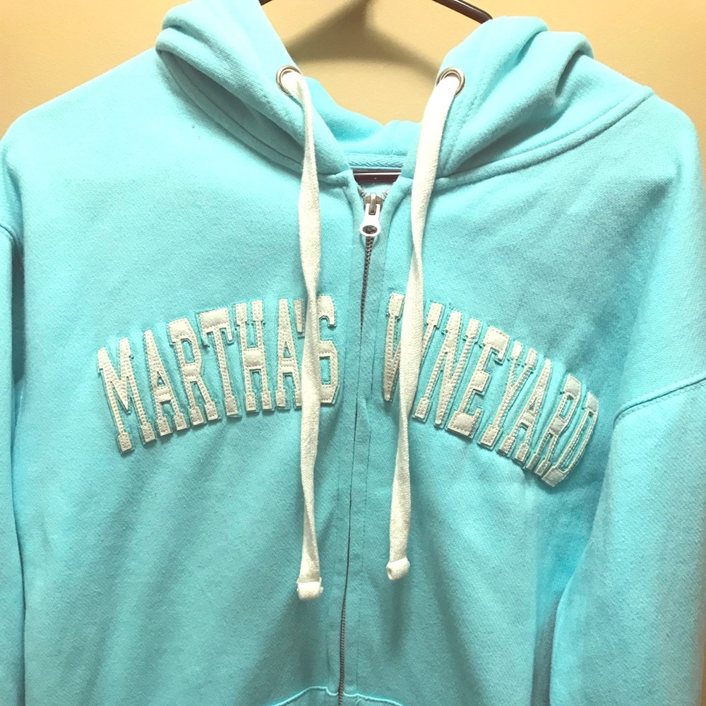 Martha’s Vineyard zip up hoodie sweatshirt!